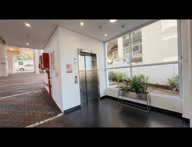 2 BEDROOM APARTMENT FOR SALE IN WINDERMERE